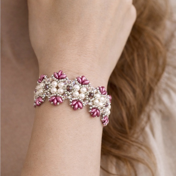 Hand Crafted Jewelry - Hand Crafted Pink Pearl Victorian Beaded Bracelet